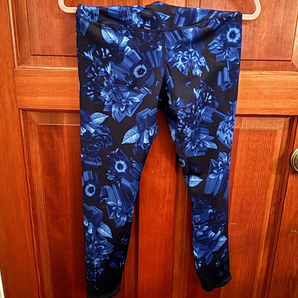 Nike Dri-Fit Running Leggings (women’s medium)
